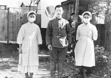 日本军医的,生死边缘的坚守与救赎