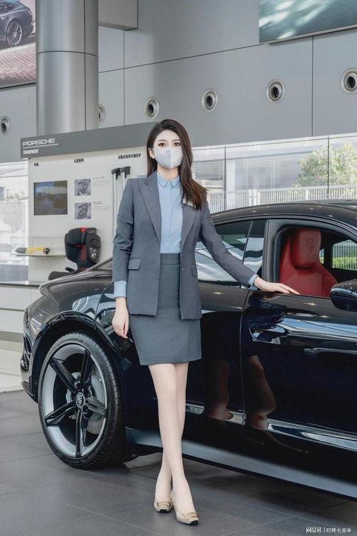 女女丝袜大片出售,女女大片，性感丝袜艺术盛宴