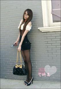 丝袜妹妹  rainy,时尚与魅力的完美融合